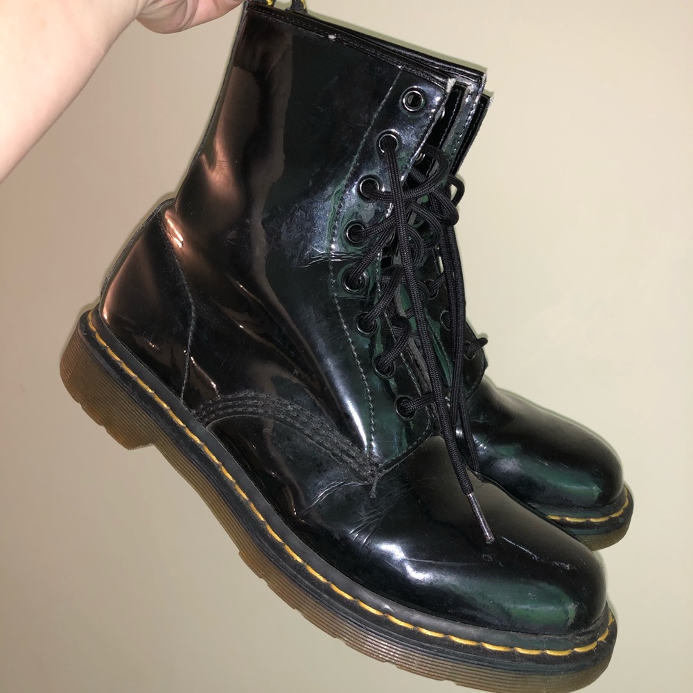 patent leather 1460s dr martens